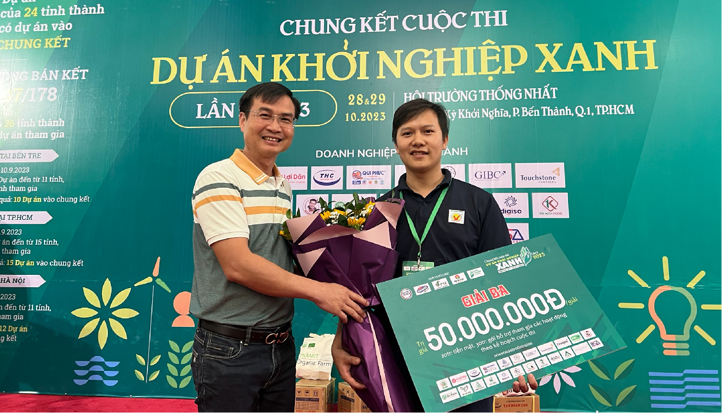 GƯƠNG SÁNG CỰU SINH VIÊN LỚP POHE K60 - CHUYÊN NGÀNH CÔNG NGHỆ SINH HỌC NẤM ĂN, NẤM DƯỢC LIỆU - KHOA CÔNG NGHỆ SINH HỌC - HỌC VIỆN NÔNG NGHIỆP VIỆT NAM