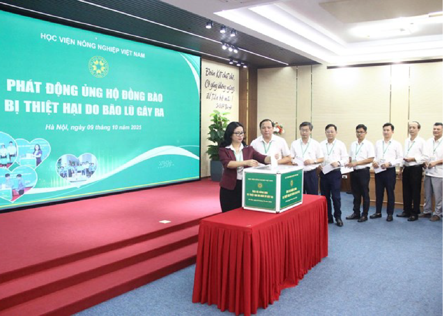 HỌC VIỆN NÔNG NGHIỆP VIỆT NAM THÀNH LẬP 6 ĐOÀN CÔNG TÁC ỦNG HỘ 6 TỈNH THIỆT HẠI NẶNG DO MƯA LŨ