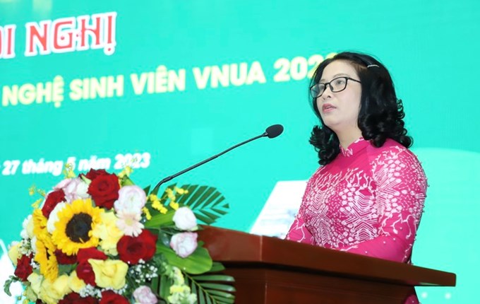 THÚC ĐẨY NGHIÊN CỨU KHOA HỌC, KHỞI NGHIỆP SÁNG TẠO TRONG HSSV